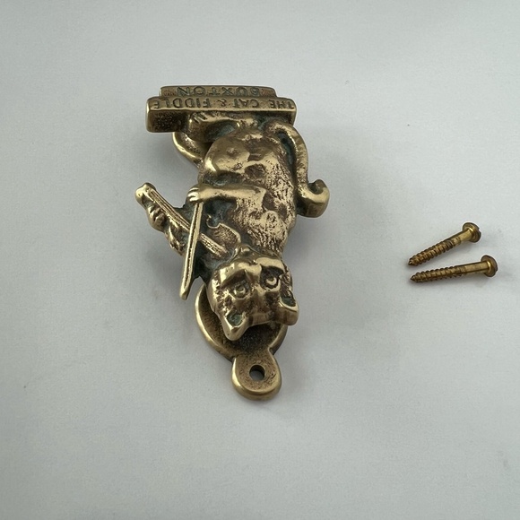 Vintage Door Knocker The Cat & Fiddle Buxton - Picture 5 of 12